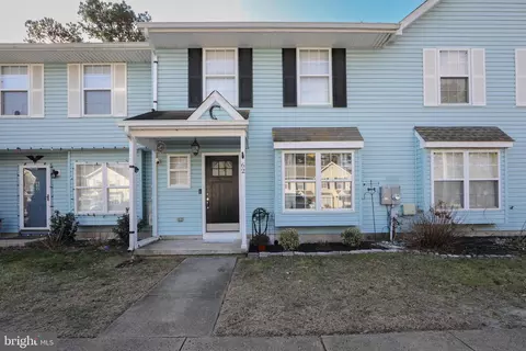 62 Grant Ln, Berlin, NJ 08009