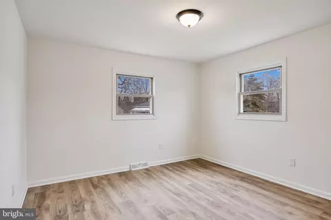 Bedroom - 501 Fifth, Lindenwold, NJ 08021 photo 2 of 3