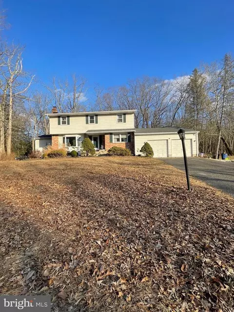 150 N Smith Ter, Clementon, NJ 08021