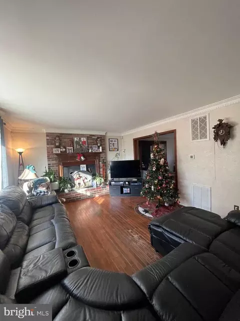 Other - 150 N Smith Ter, Clementon, NJ 08021 photo 3 of 10