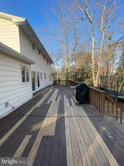 Exterior - 150 N Smith Ter, Clementon, NJ 08021 photo 5 of 6
