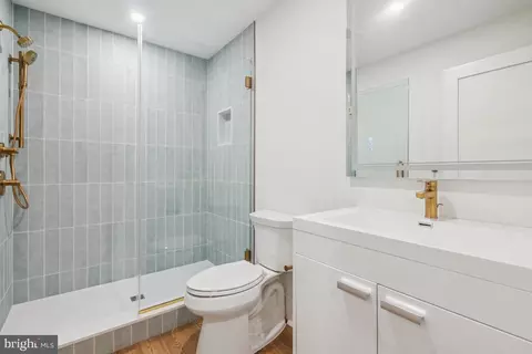 Bath - 38 Birchall Dr, Haddonfield, NJ 08033 photo 5 of 5