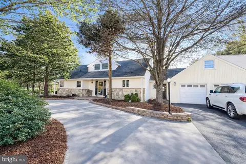 1550 Chews Landing Rd, Blackwood, NJ 08012