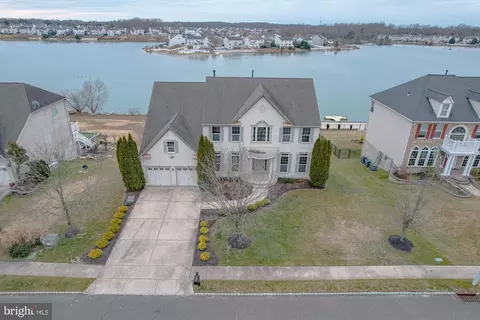 67 Mullen Dr, Sicklerville, NJ 08081