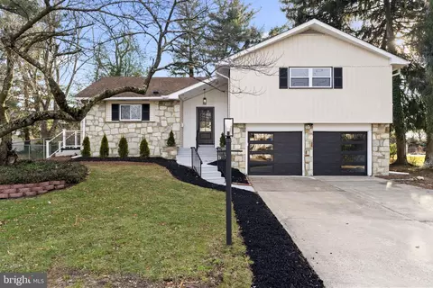 1103 Haral Pl, Cherry Hill, NJ 08034