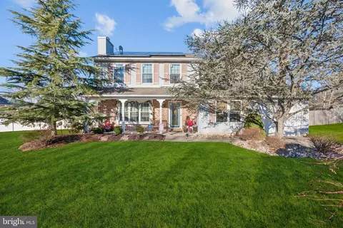 55 Breckenridge Dr, Sicklerville, NJ 08081