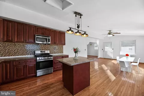 623 Kenilworth Ave, Cherry Hill, NJ 08002