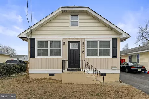 922 Union Ave, Pennsauken, NJ 08110