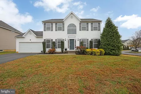 5 Concord Blvd, Sicklerville, NJ 08081