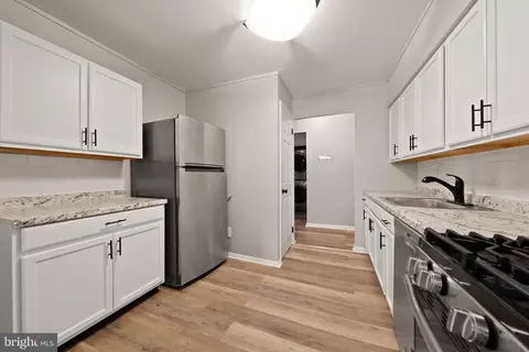 113 6 Echelon Rd, Voorhees, NJ 08043