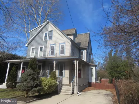 125 W Cottage Ave, Haddonfield, NJ 08033