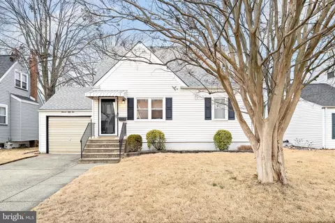 1152 Jefferson Ave, Bellmawr, NJ 08031
