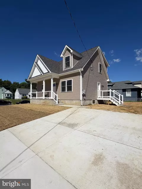 5 Myrtle Ave, Gloucester City, NJ 08030