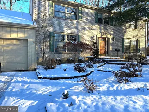1033 Owl Ln, Cherry Hill, NJ 08003