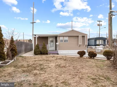 1 Ashwood Ave # -A, Gloucester City, NJ 08030
