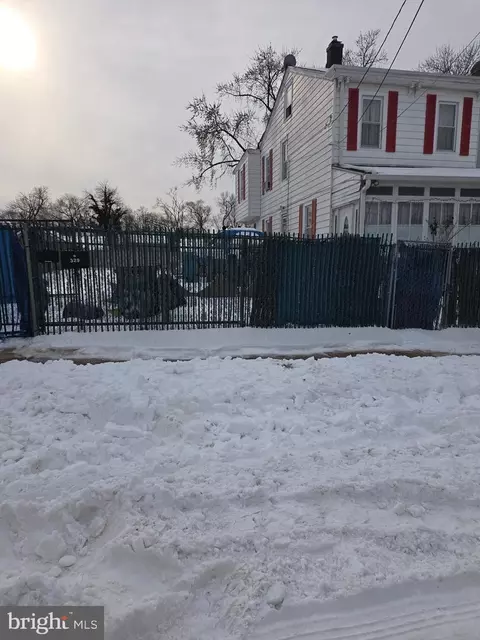 329 39th St N, Camden, NJ 08105