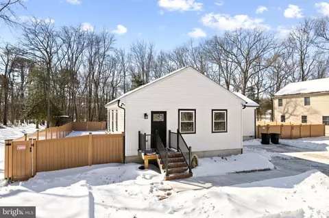 69 Holly Rd, Gibbsboro, NJ 08026