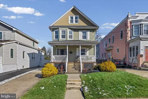 325 Sloan Ave, Collingswood, NJ 08107