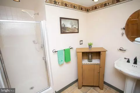 Bath - 406 Walnut Ave, Laurel Springs, NJ 08021 photo 1 of 2