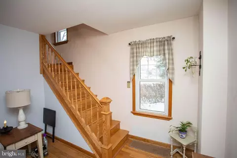 Entry Way - 406 Walnut Ave, Laurel Springs, NJ 08021 photo 6 of 6