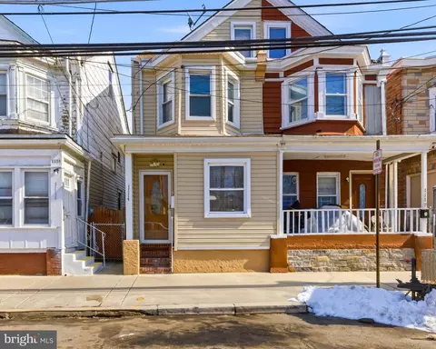 1114 N 28th St, Camden, NJ 08105