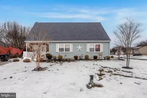 2 Latham Way, Sicklerville, NJ 08081