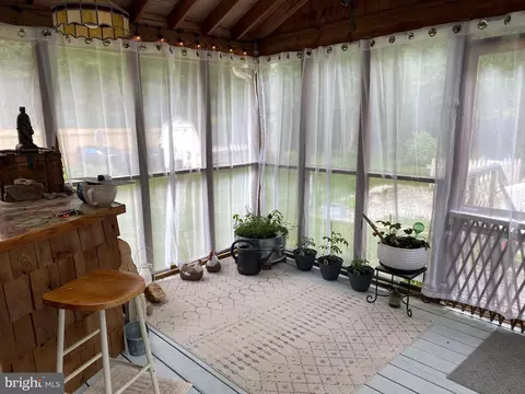 Exterior - 18 Cobblestone Ct, Sicklerville, NJ 08081 photo 6 of 14