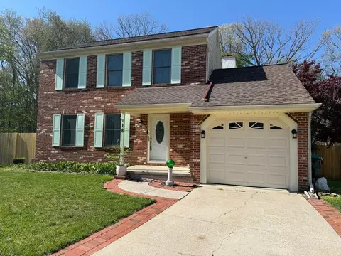 18 Cobblestone Ct, Sicklerville, NJ 08081