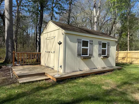 Exterior - 18 Cobblestone Ct, Sicklerville, NJ 08081 photo 12 of 14