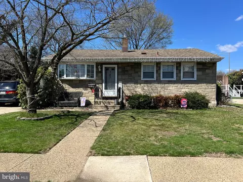 187 Gehrig Ave, Gloucester City, NJ 08030