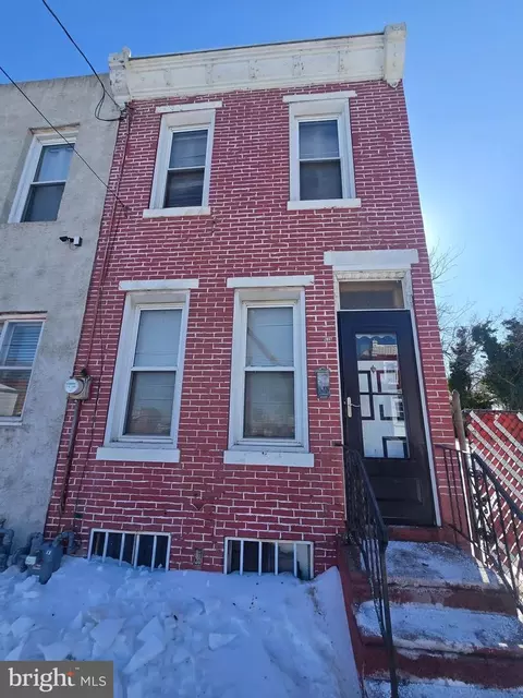 636 Spruce St, Camden, NJ 08103