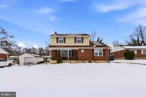 27 Maloney Ct, Bellmawr, NJ 08031