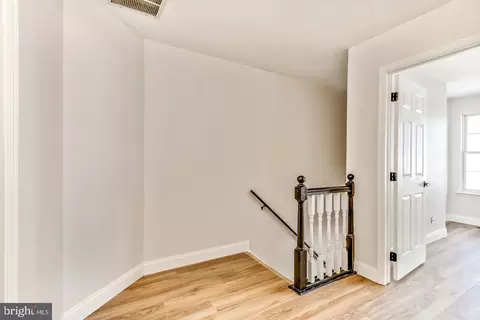 Entry Way - 24 Mill Strm, Pine Hill, NJ 08021 photo 2 of 2