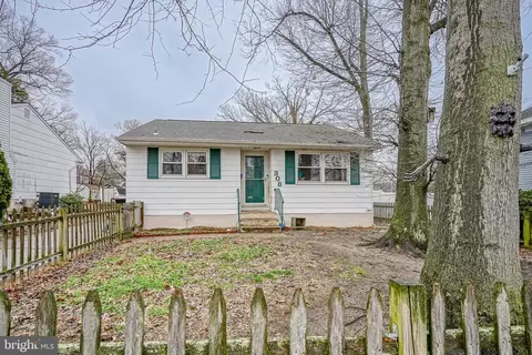 308 Fern Ave, Glendora, NJ 08029