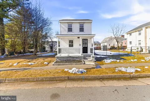 6127 Wisteria Ave, Pennsauken, NJ 08109