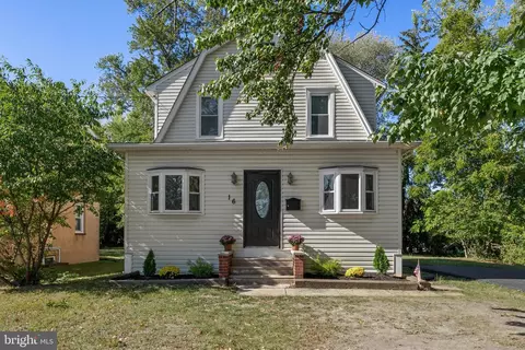 16 Moore Ave, Cherry Hill, NJ 08034