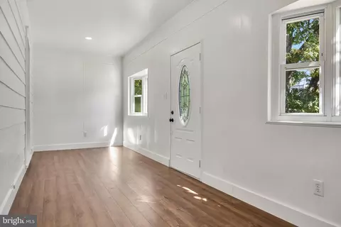 Entry Way - 16 Moore Ave, Cherry Hill, NJ 08034 photo 1 of 9