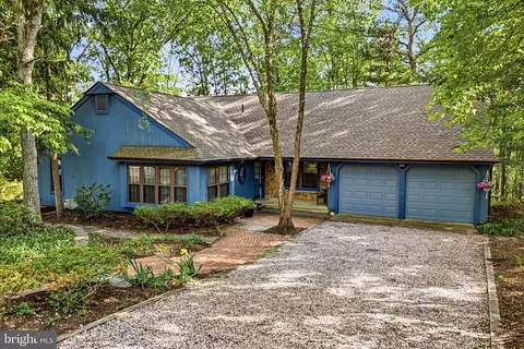 16 Westbrooke Ct, Voorhees, NJ 08043