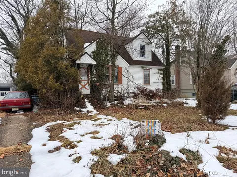 6 Rhode Island Ave, Cherry Hill, NJ 08002