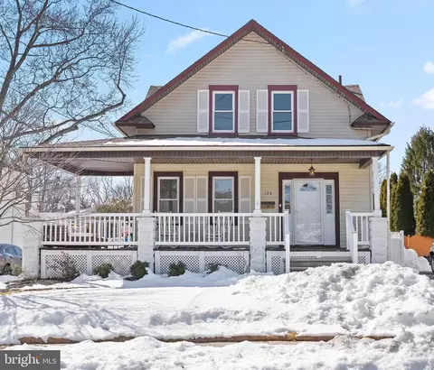 120 Cedarcroft Ave, Audubon, NJ 08106