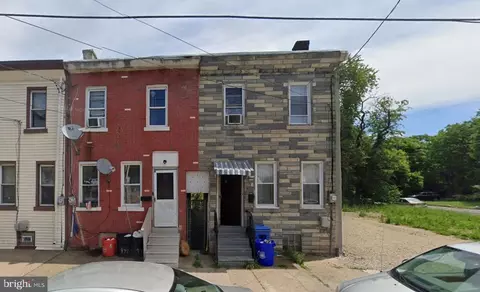 974 S 8th St, Camden, NJ 08103