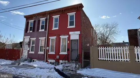 406 Cherry St, Camden, NJ 08103