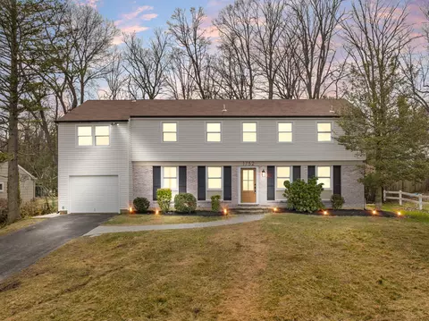 1752 Lark Ln, Cherry Hill, NJ 08003