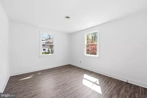 Other - 404 Centre St, Haddonfield, NJ 08033 photo 5 of 9