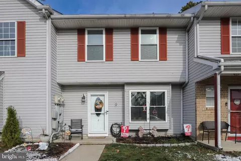 4 Tyler Ln, Berlin, NJ 08009