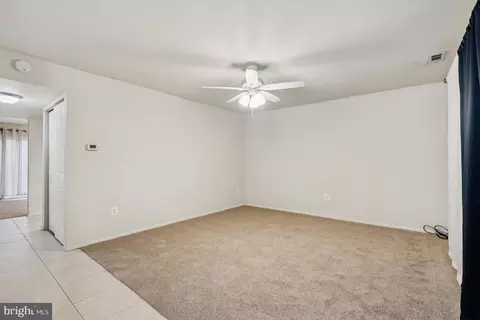 Living - 827 Elm Ave, Lindenwold, NJ 08021 photo 1 of 6