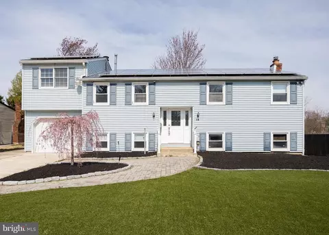 14 N Fork Rd, Clementon, NJ 08021