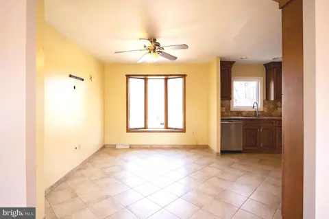 Living - 14 N Fork Rd, Clementon, NJ 08021 photo 1 of 6