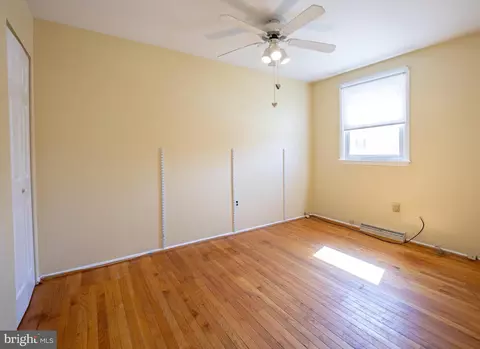 Bedroom - 14 N Fork Rd, Clementon, NJ 08021 photo 2 of 4