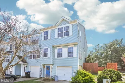 32 Mill Stream Rd, Pine Hill, NJ 08021